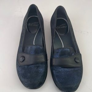 Dansko Women’s Blue Metallic Loafer Flats‎